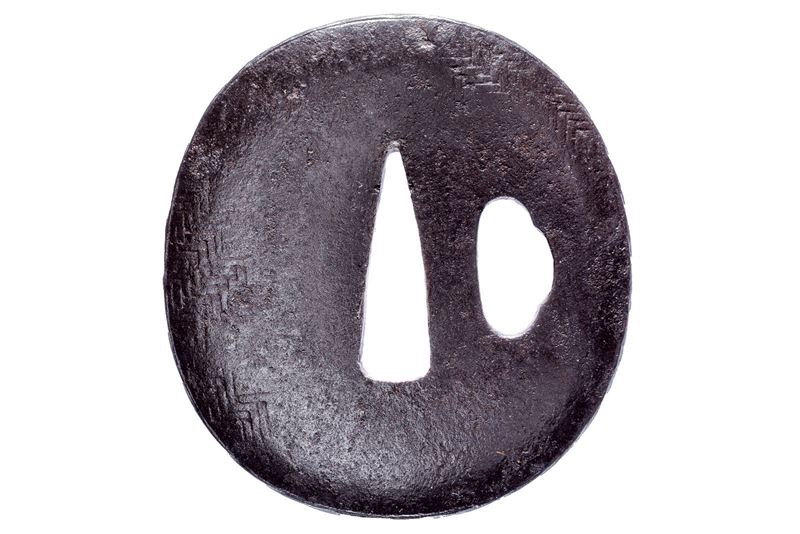 Tsuba firmata Chikushu ju Nobukuni Yoshimasa