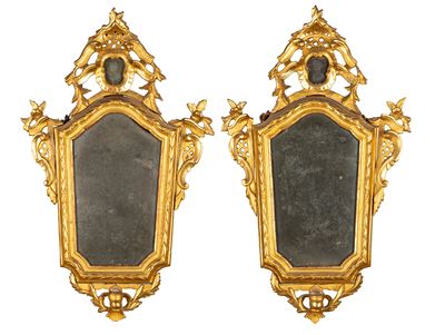 Coppia di specchierine a ventola, secolo XIX, specchio al mercurio con ornamenti a reticolato e r...