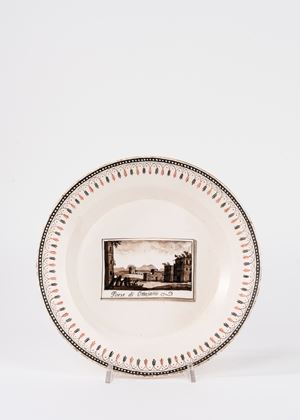 Piatto in terraglia con veduta del paese di Ottaviano, Fabbrica Migliuolo Giustiniani, Napoli secolo XIX