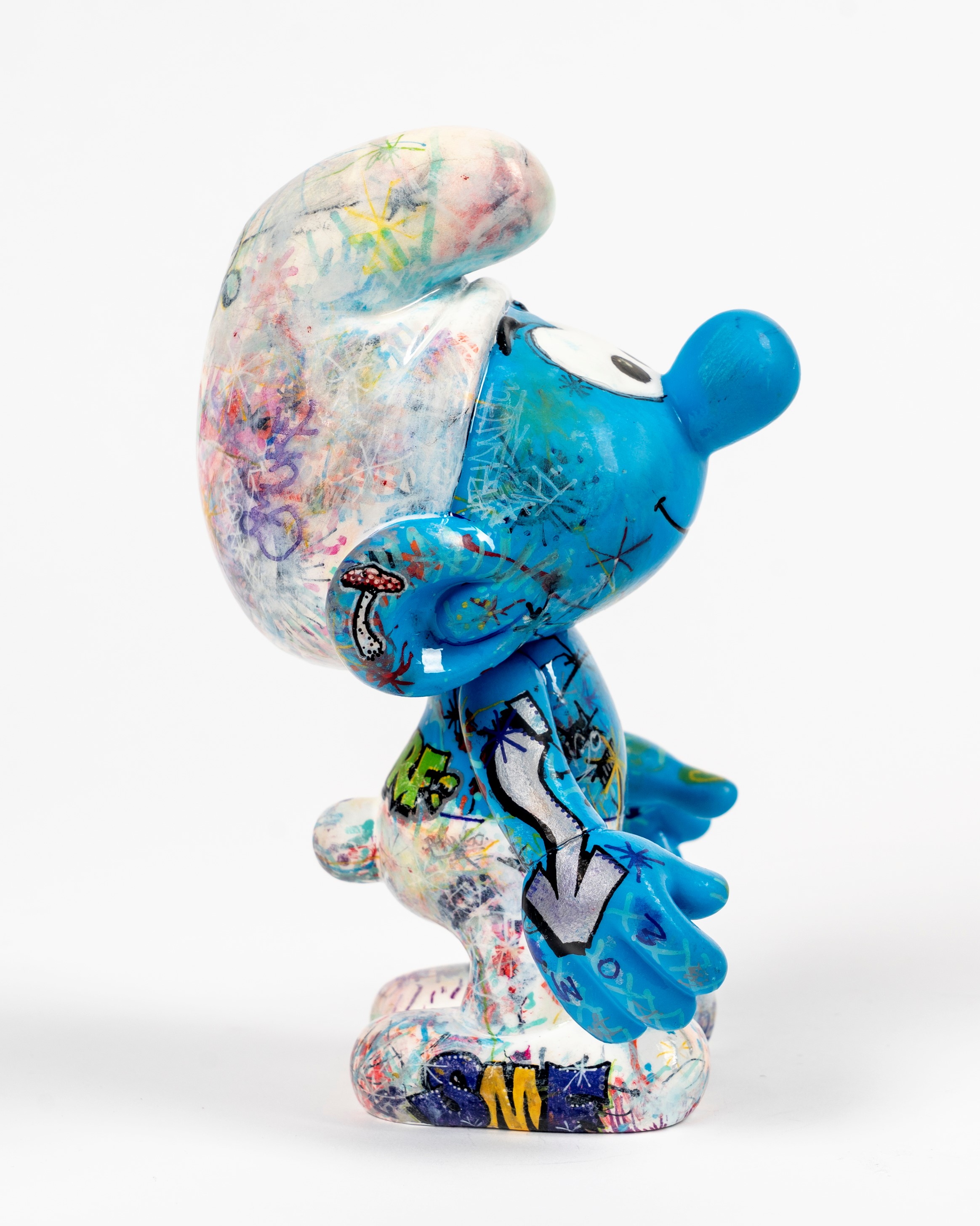 Bionyco (nicolò Ronchi) - Graffiti Smurf, acrilici su plastica