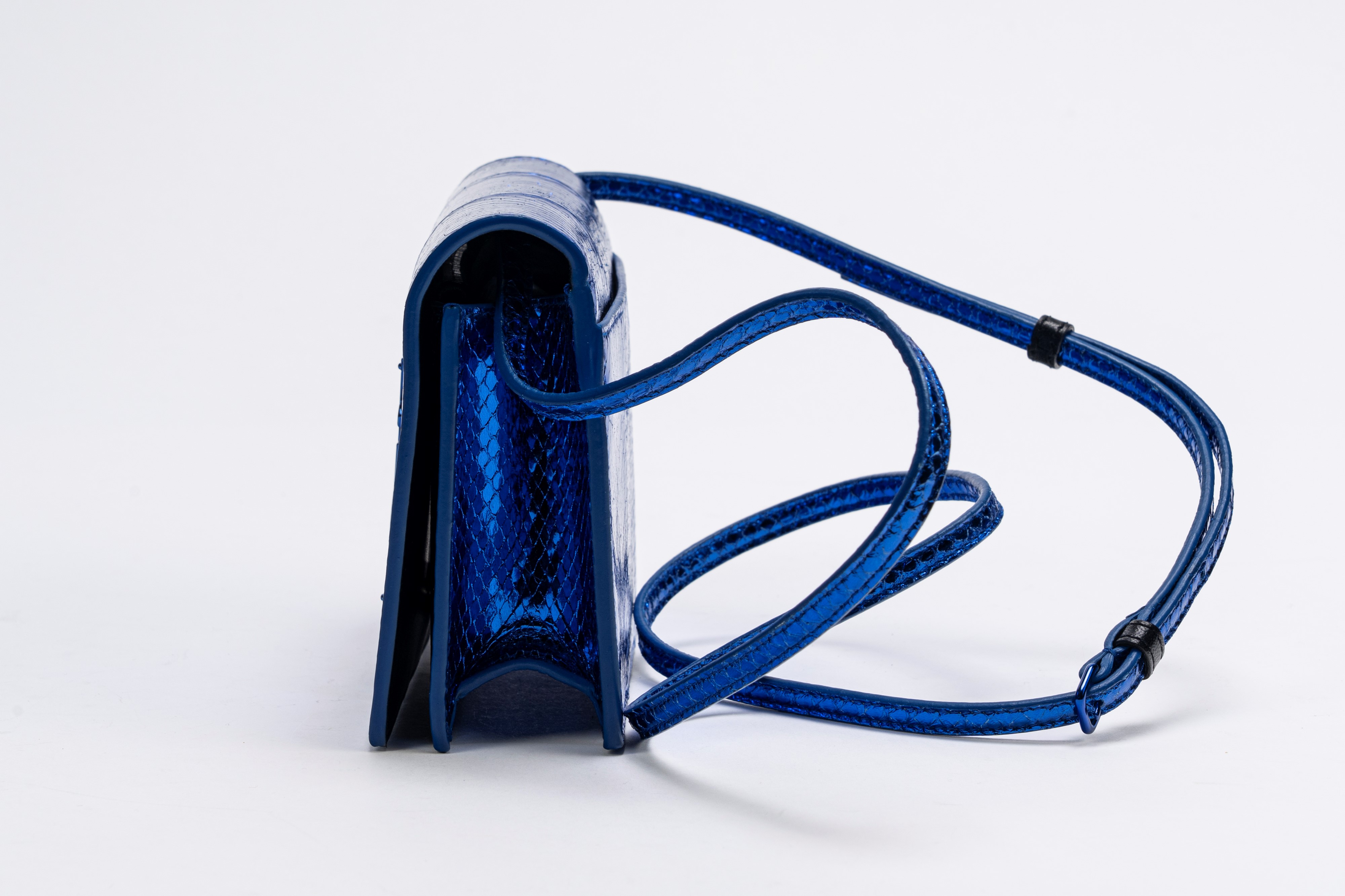 Yves Saint Laurent - Mini borsa con monogramma “Toy”, in pelle color elettrico metallizzato