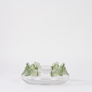 Centrotavola in vetro decorato con foglie d'edera