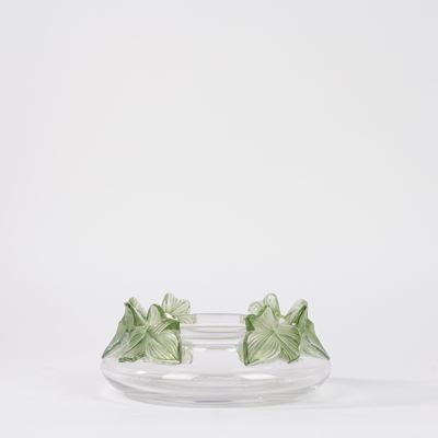 Centrotavola in vetro decorato con foglie d'edera
