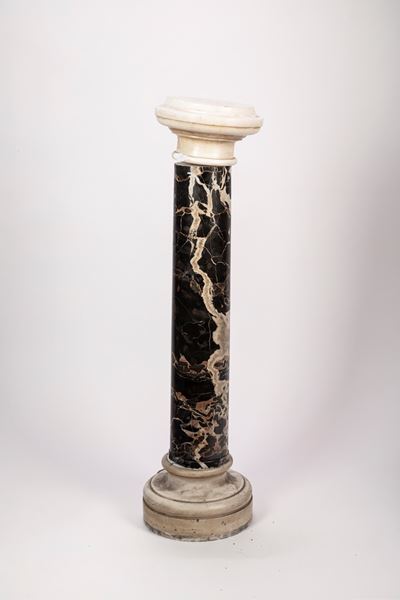Colonna decorativa in marmo e portoro, Secolo XIX