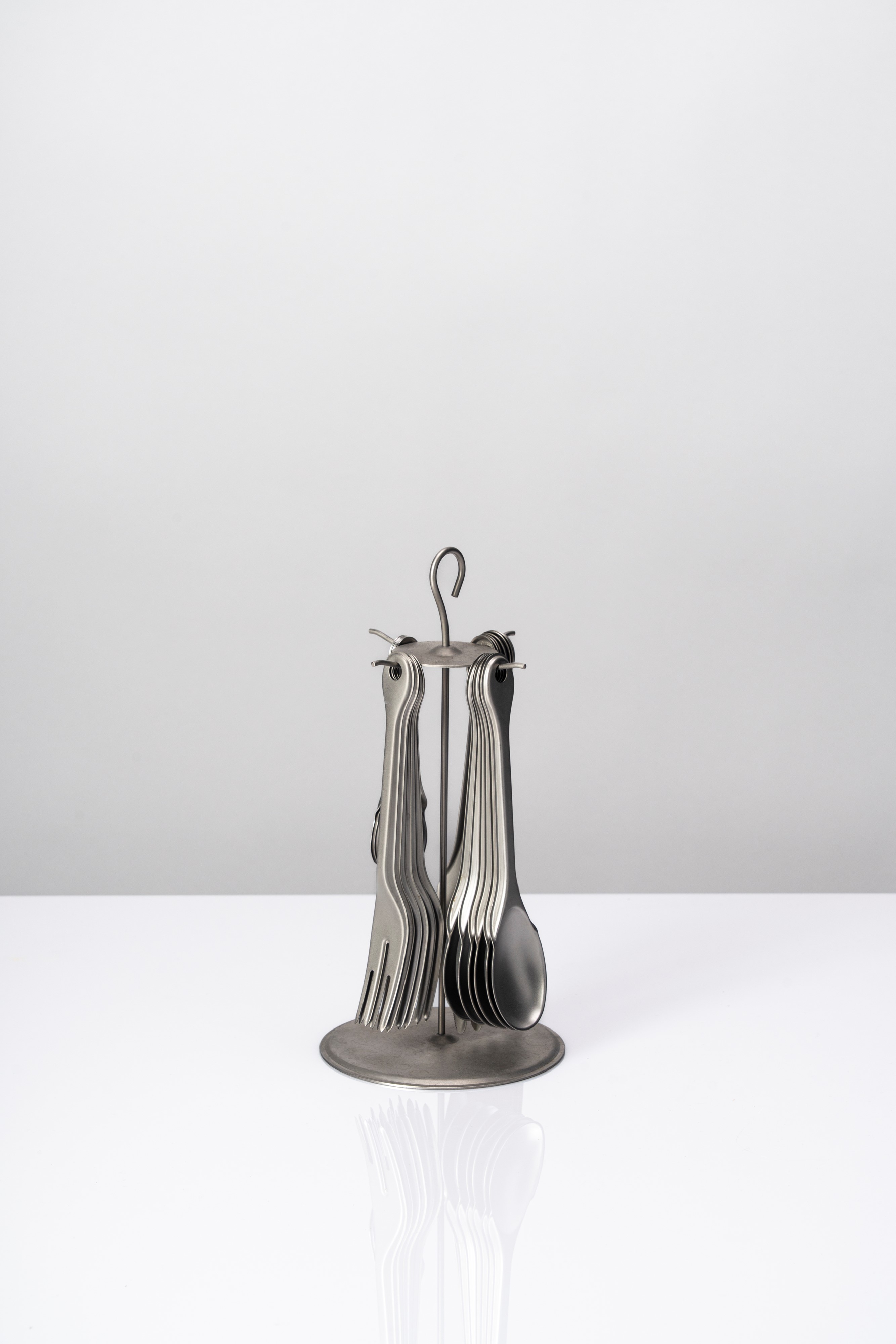 Enzo Mari - Servizio modello 'Piuma', acciaio inossidabile, 1996