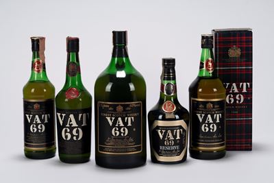 Vat 69, Selezione di Scotch Whisky in Varie Formati