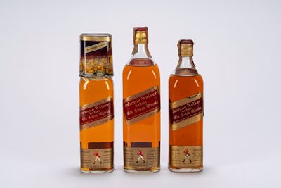 Johnnie Walker, Red Label Selection (3 Bottiglie: 1L e 2 x 0,70L)