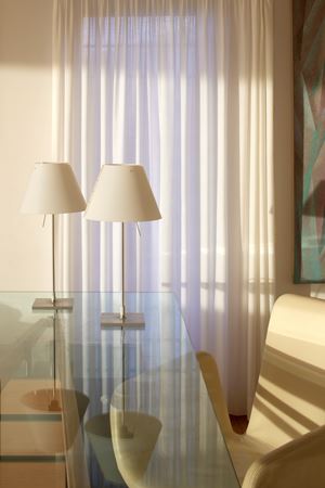 Coppia di lampade modello 'Costanza'