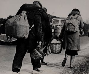 Tragedy of Spain:&nbsp;People fleeing Barcelona, January 1939