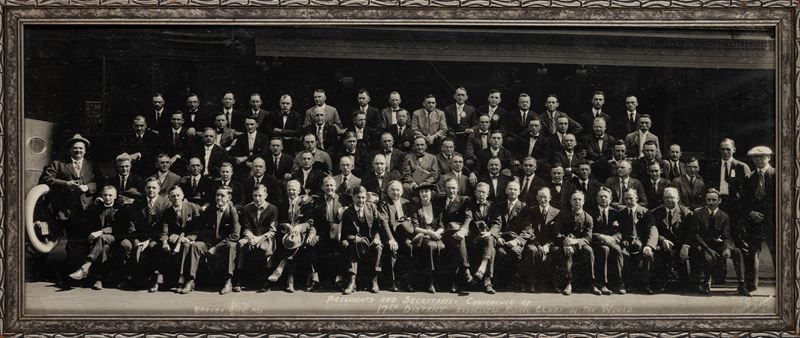 Presidenti e segretari presenti alla Conferenza del 17° Distretto del Rotary Club nel mondo