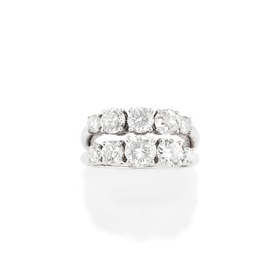 Anello in oro bianco 18k con diamanti, dieci diamanti a taglio brillante e vecchio