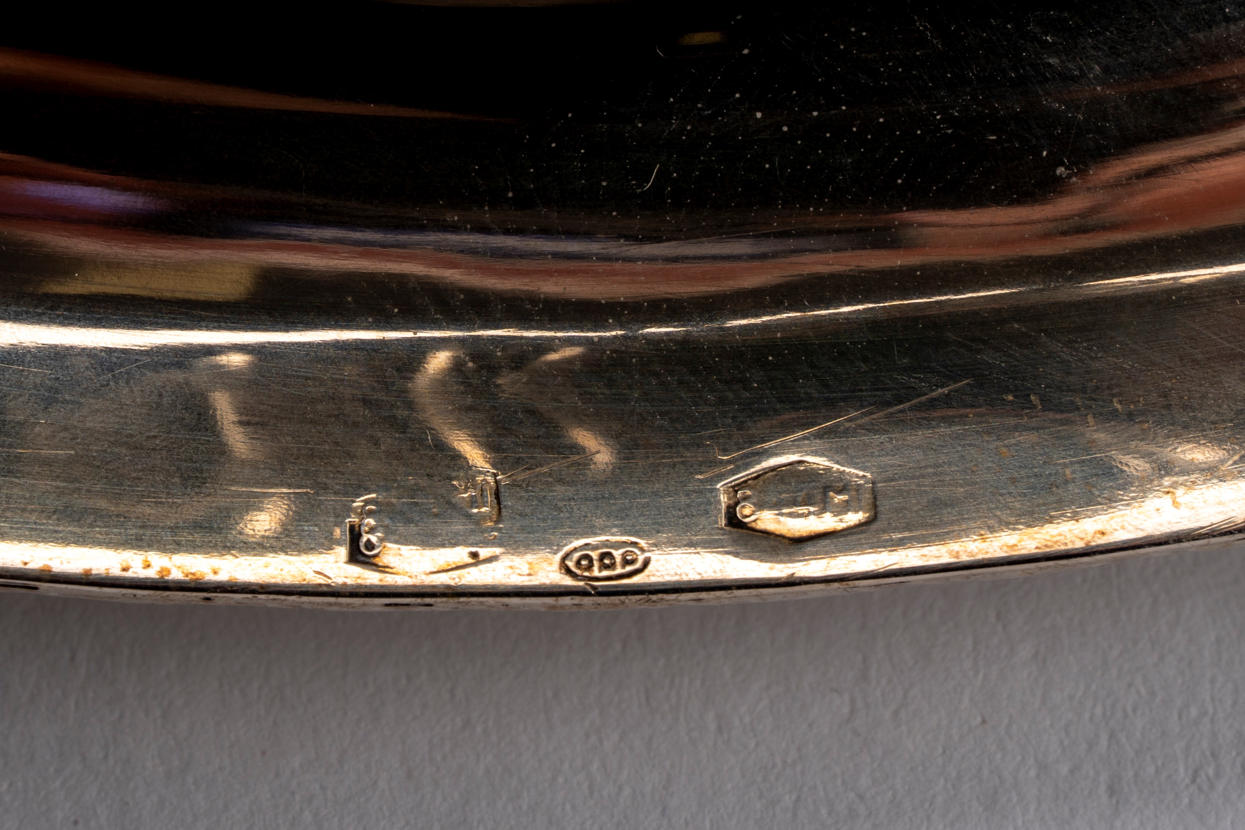 Biscottiera con coperchio