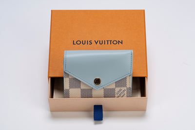 Portafogli in tela Damier Azur con dettagli in metallo dorato