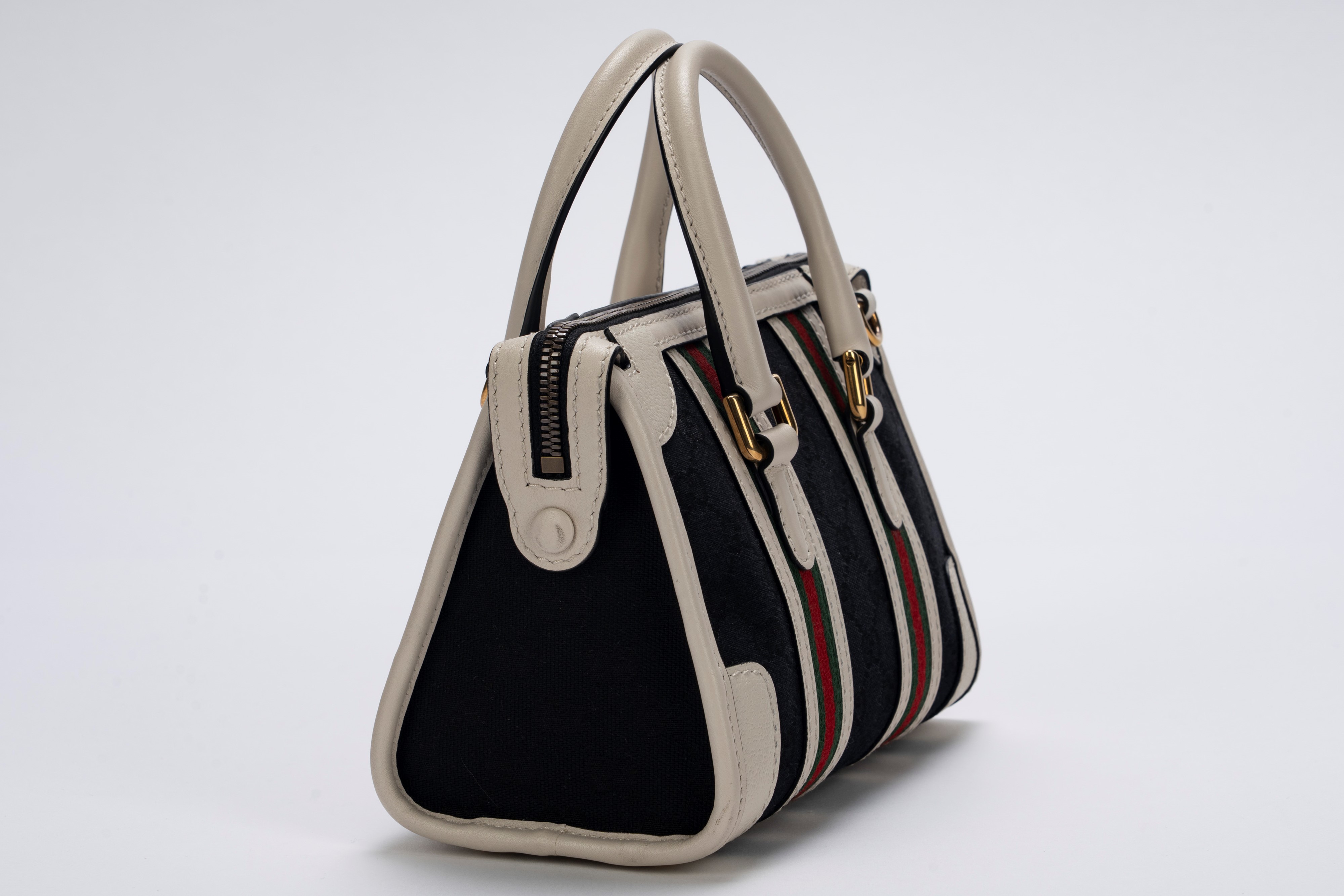 Gucci - Mini bauletto, tela logata nera e pelle di cinghiale color panna