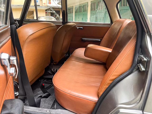 Giulia 1600 Biscione