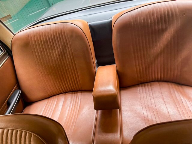 Giulia 1600 Biscione