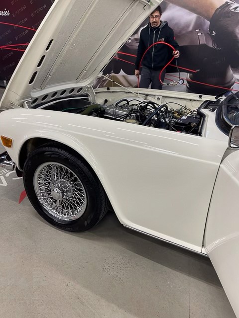 TR6 2.5 P.I.