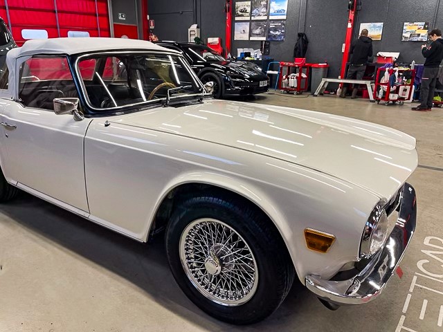 TR6 2.5 P.I.