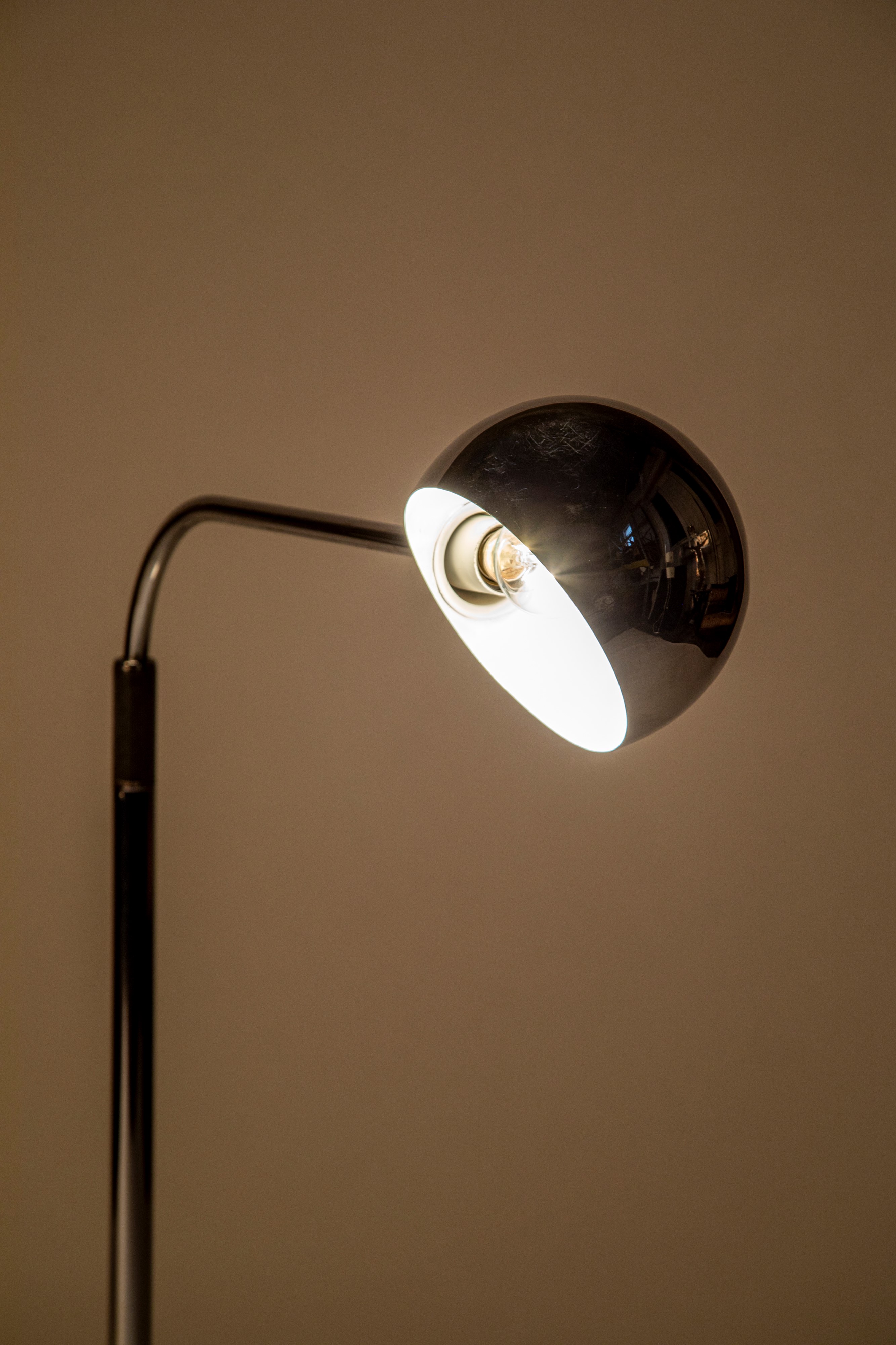 Lampada da terra modello 'Venticinque'