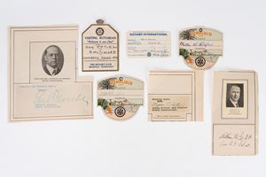 Serie di autografi e tessere firmate