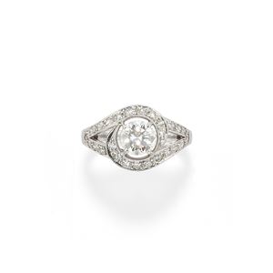 Anello con diamanti