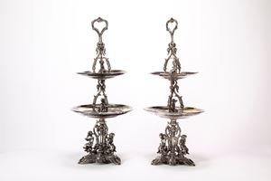 Coppia di grandi alzate portafrutta