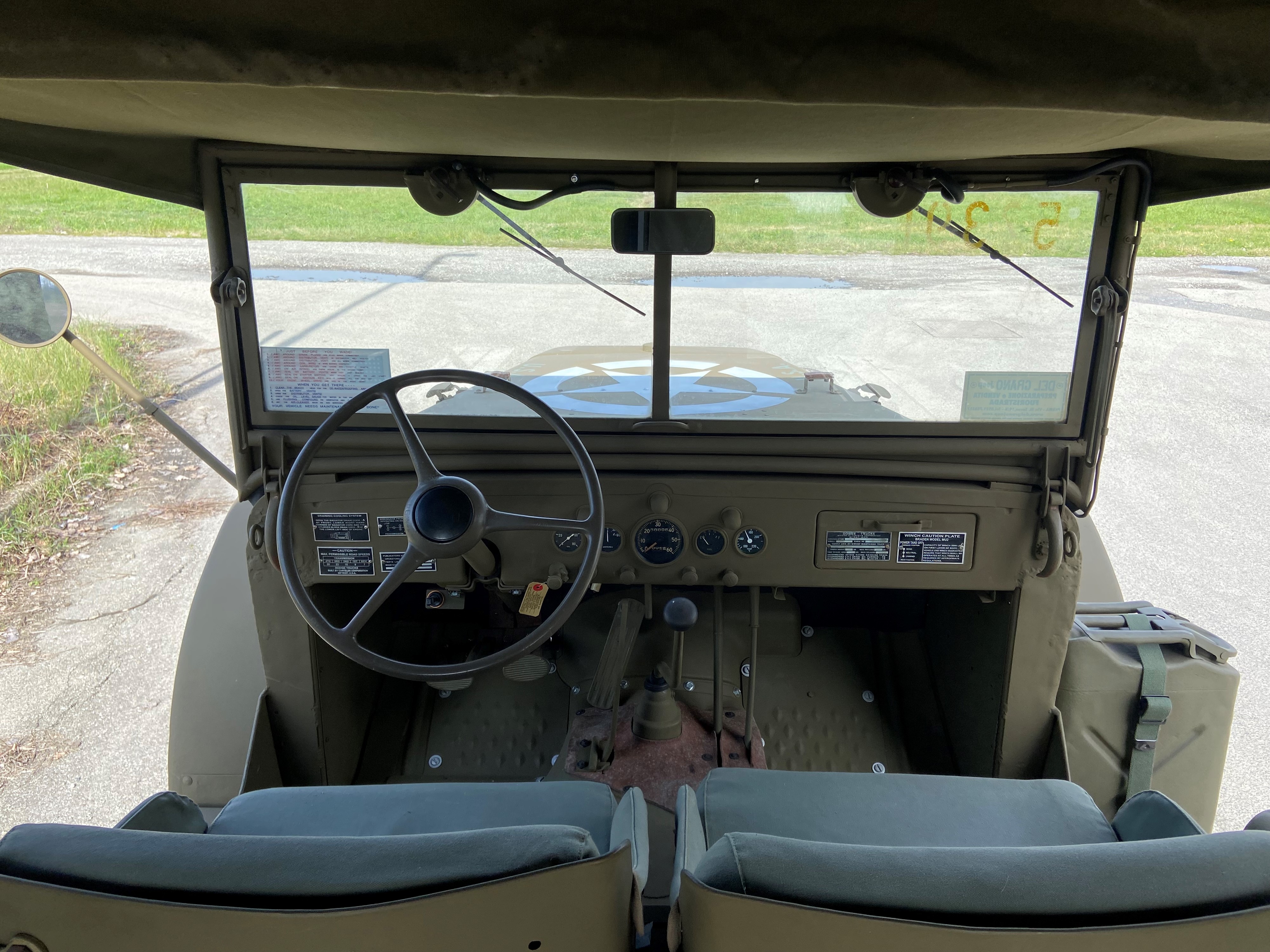 Weapon Carrier WC 52