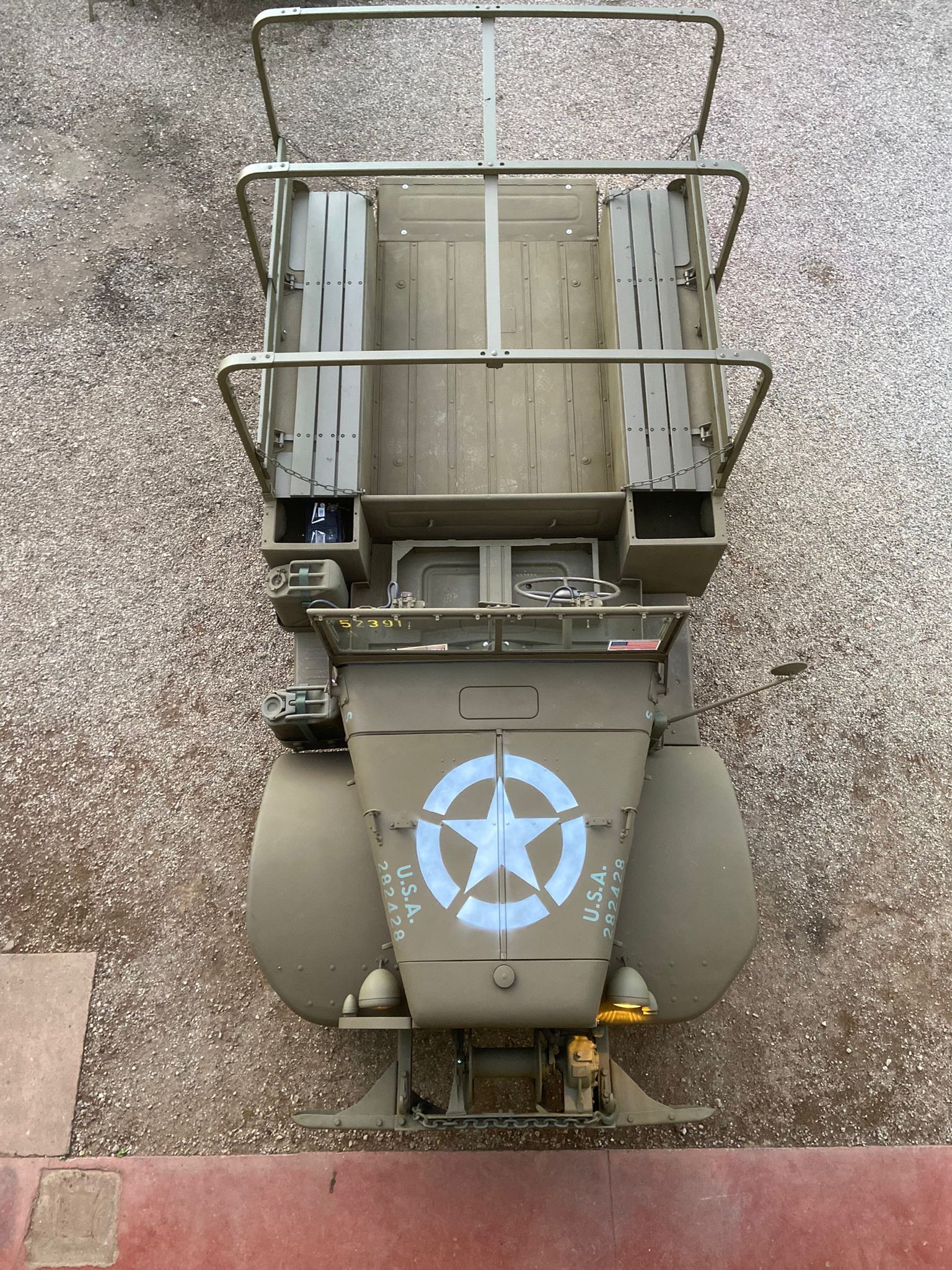 Weapon Carrier WC 52