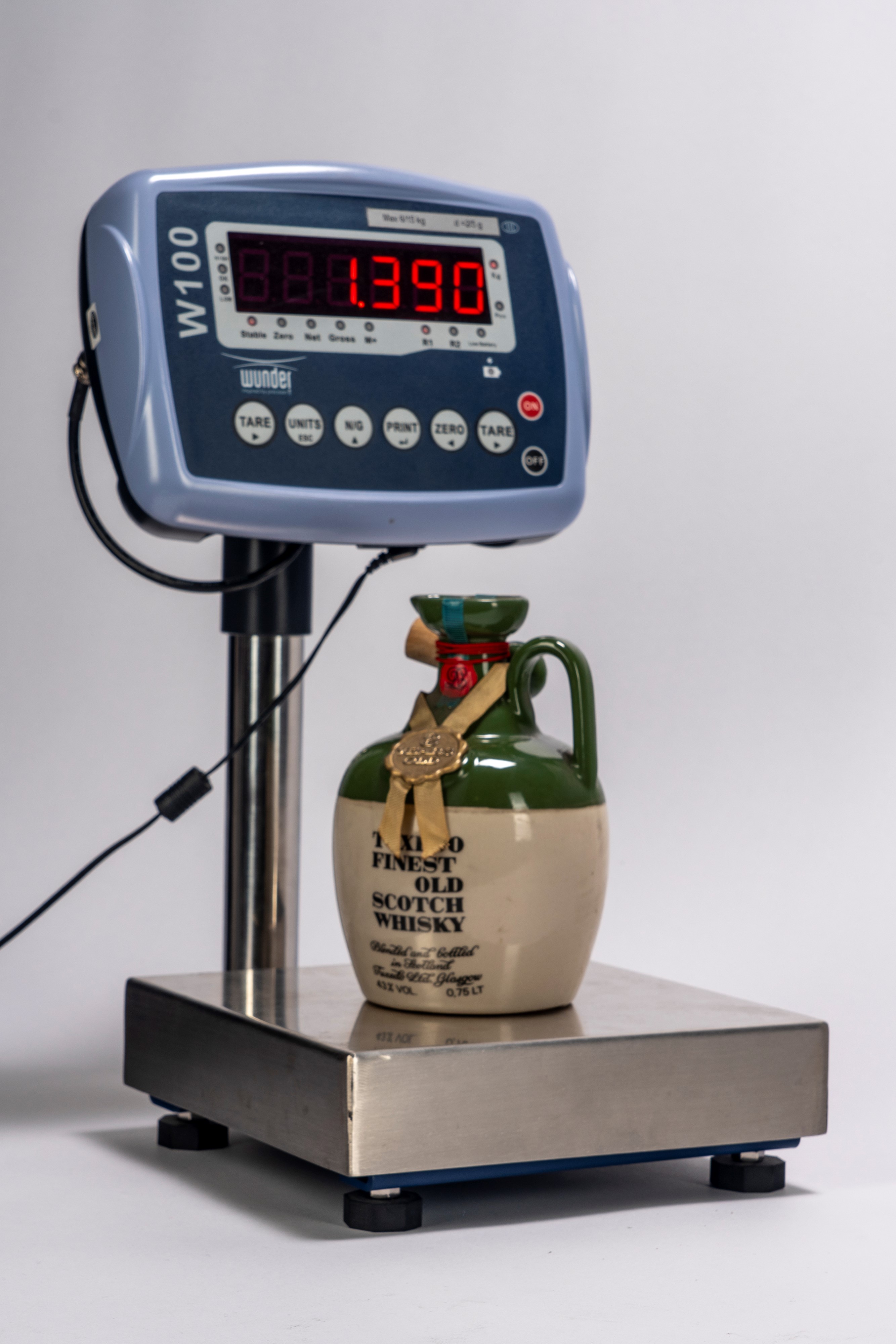 Tuxedo 8 Years Old, Finest Old Scotch Whisky Decanter