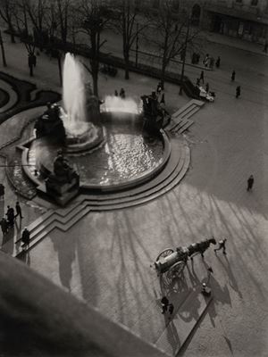 Fontana Angelica, Piazza Solferino