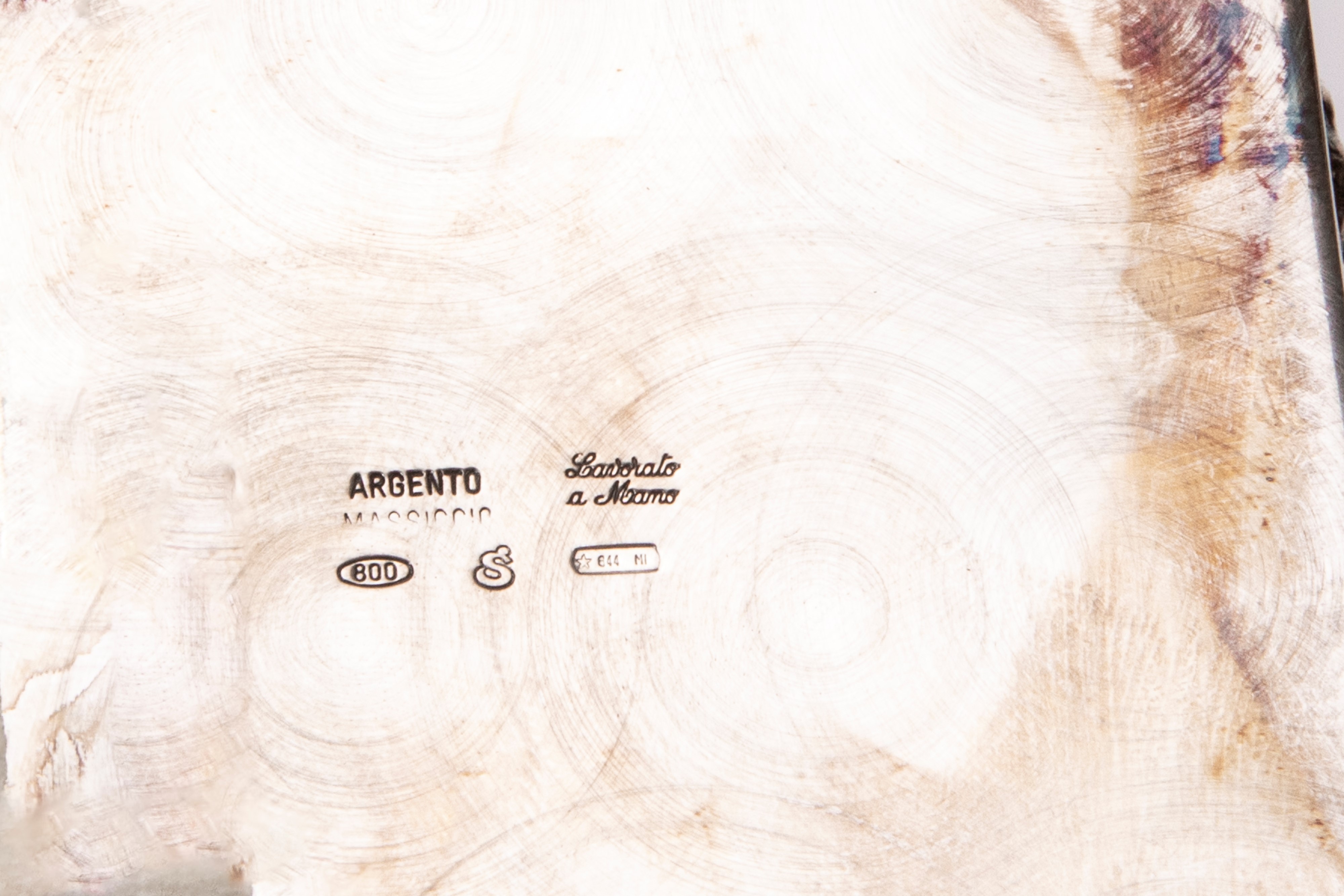 Lotto di quattro oggetti