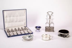 Lotto di accessori da tavola