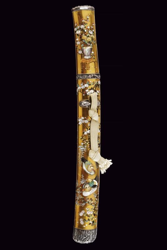 Magnifico Koshirae per Tanto in lacca dorata con decorazione Shibayama