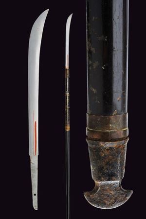 Naginata con decori laccati