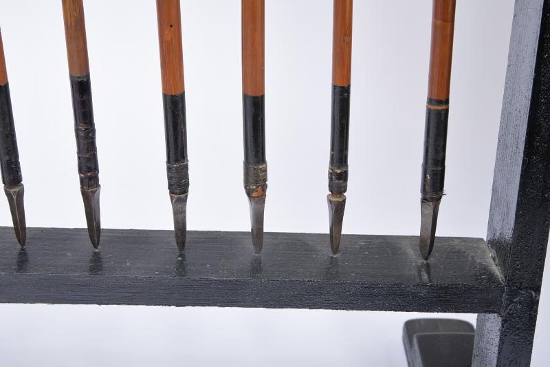 Bel set di daikyu (arco lungo) e dodici frecce