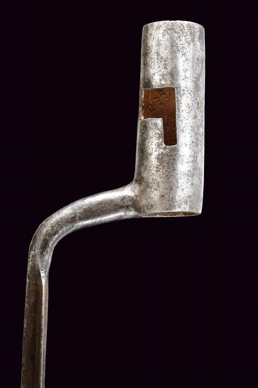 Baionetta a manicotto mod. 1754, Austria, lunghezza 44.5 cm.