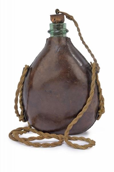 Borraccia militare mod. 1865, vetro rivestito in cuoio