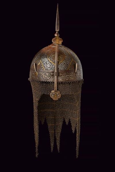 Bel khula-khud decorato con arcieri, indopersiano, altezza circa 54 cm