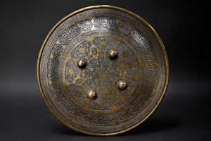 Sipar con decorazione in oro