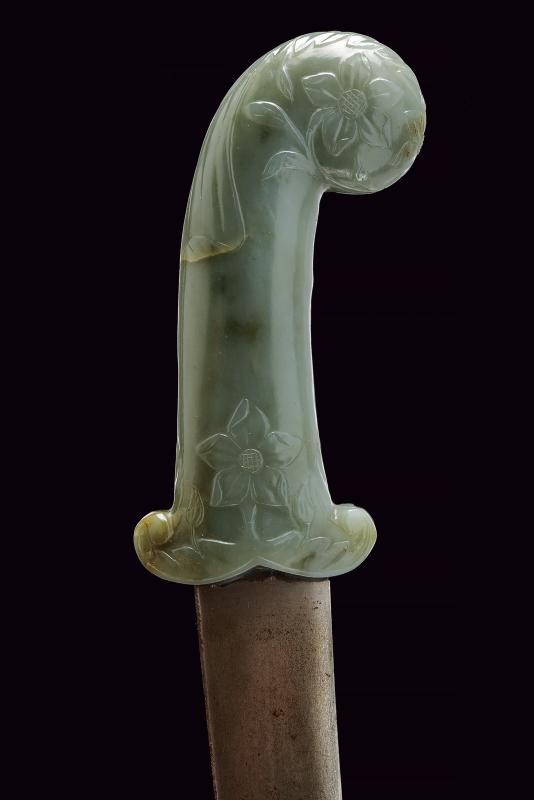 Kandshar indiano con impugnatura in giada, lunghezza 36 cm