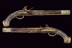 Paio di eleganti pistole a pietra focaia