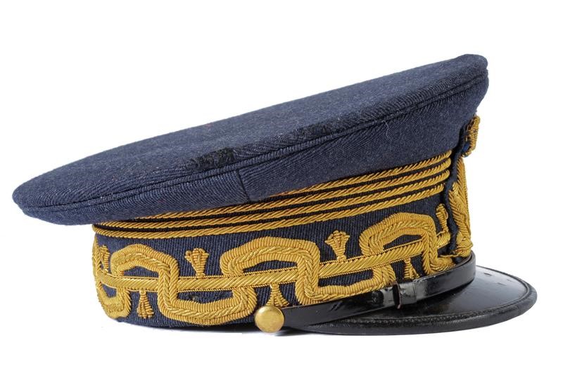 Modello in miniatura di cappello da maresciallo dell'aria, Regno d'Italia