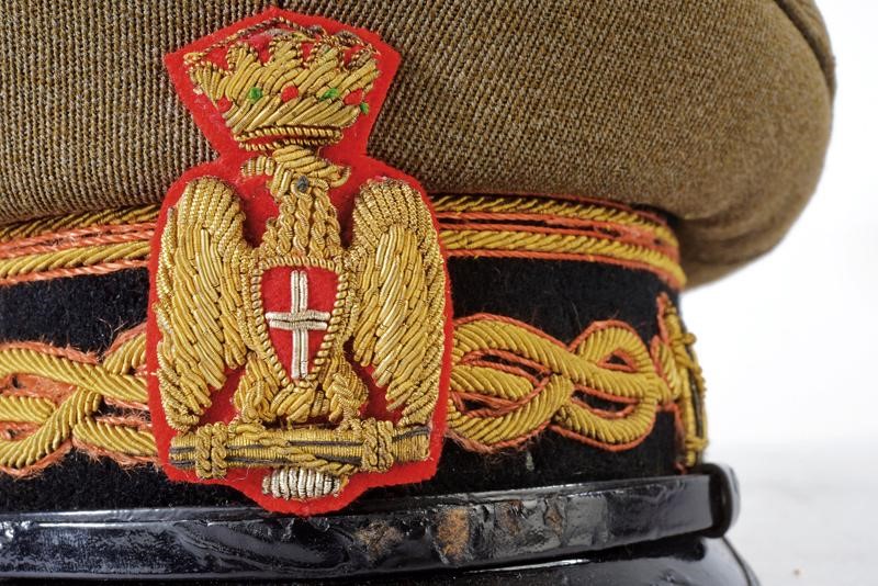 Cappello da funzionario coloniale in miniatura, Regno d'Italia, 10 cm