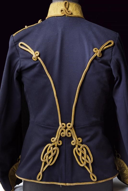 Uniforme di Attila, maggiore degli Ussari, con decorazioni e medaglie, Austria