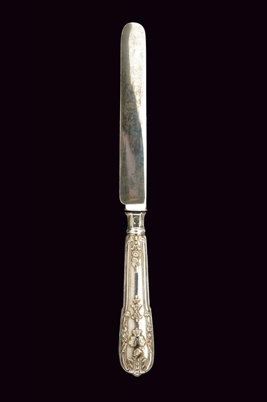 Coltello in argento del Regno d'Italia, appartenuto a un membro della Casa Savoia