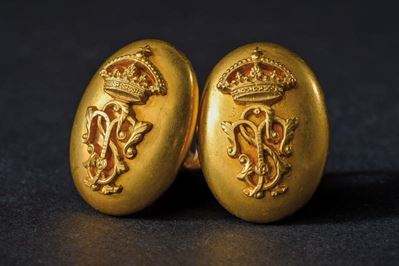Tommaso Alberto Vittorio di Savoia, II duca di Genova, Paio di gemelli in oro giallo