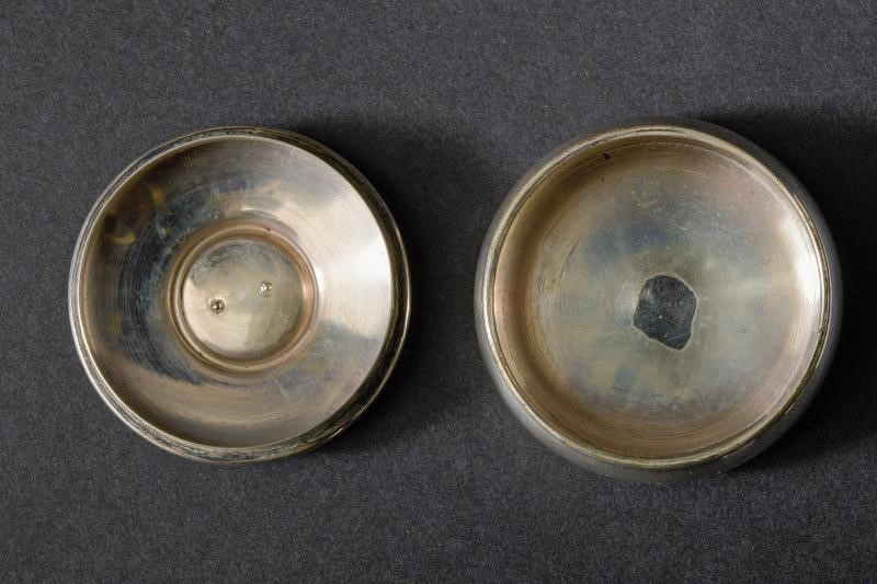 Scatola d'argento, Torino, con monogramma reale 'VE' e bordo decorato