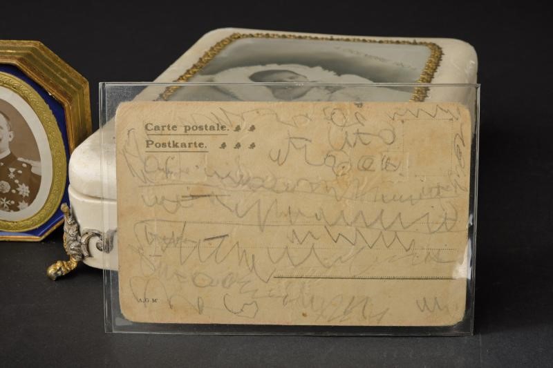 Scatolina commemorativa del battesimo di Umberto II di Savoia, Regno d'Italia