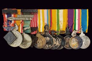 Barretta con undici decorazioni