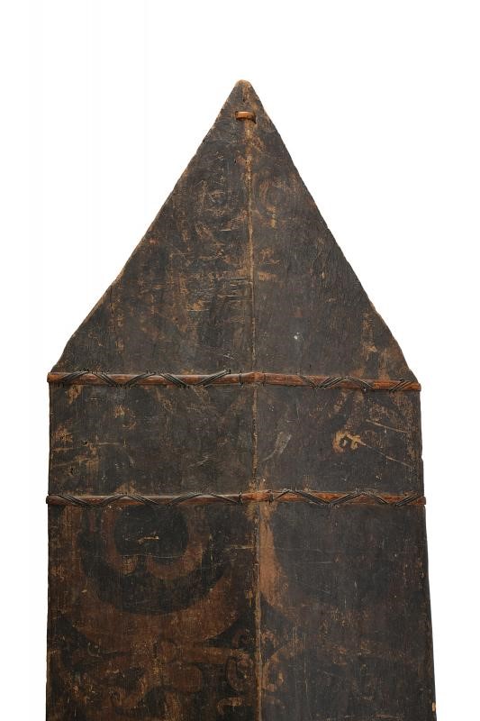 Scudo Grosso Kliau, Kalimantan, lunghezza 127 cm